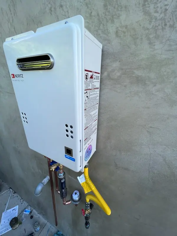 Tankless water heater installation for South Brookfield homes